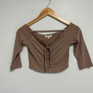 Cropped tie front top
